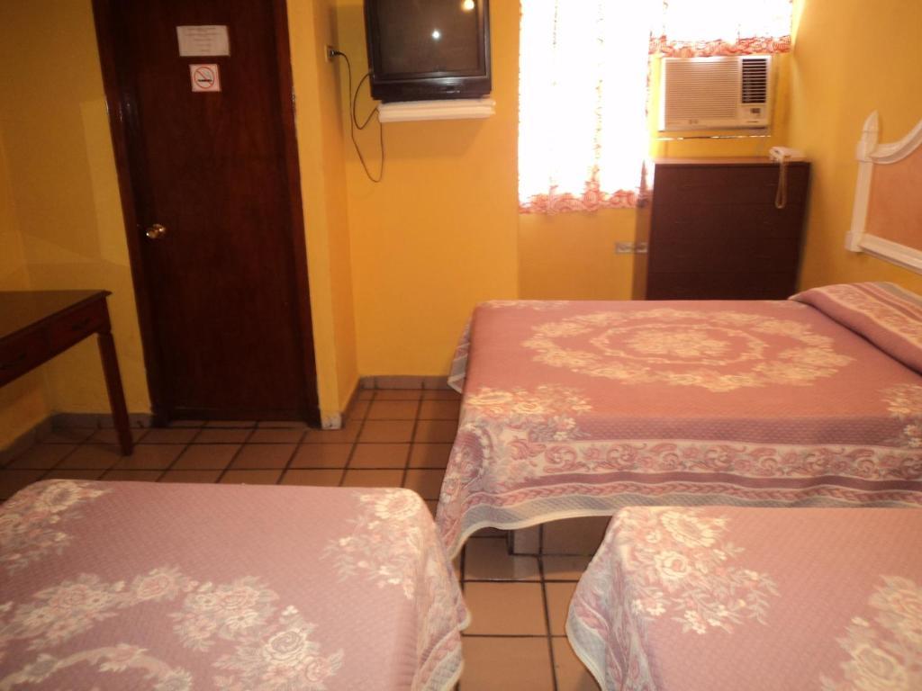 Hotel Del Valle Лос Мочис Екстериор снимка